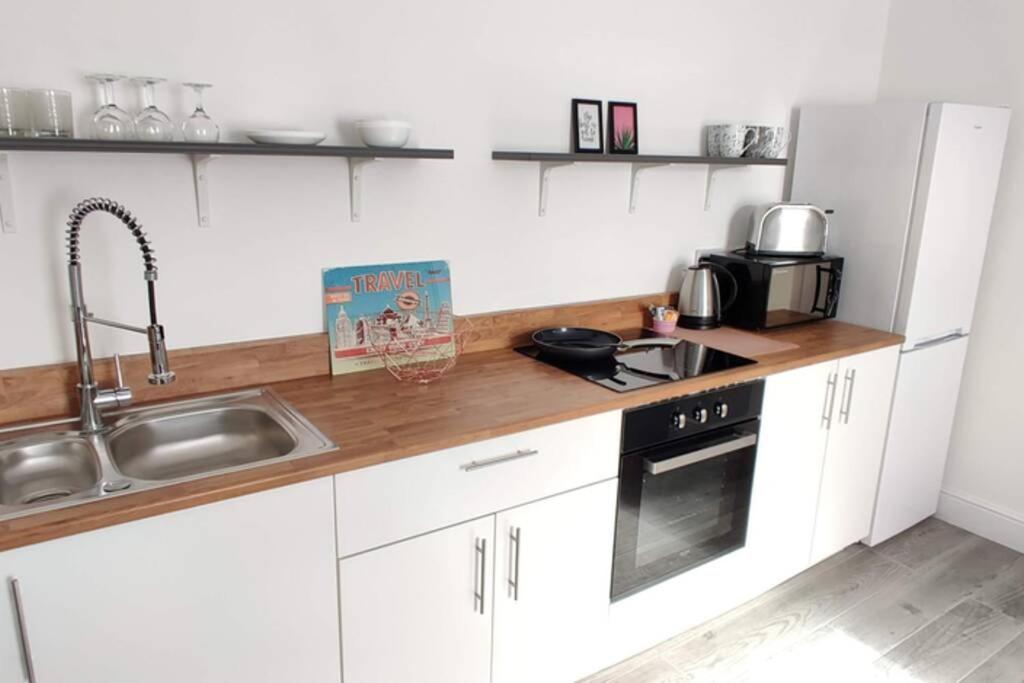 Brand New Designer Apartments In Liverpool - Newsham Park L6 외부 사진