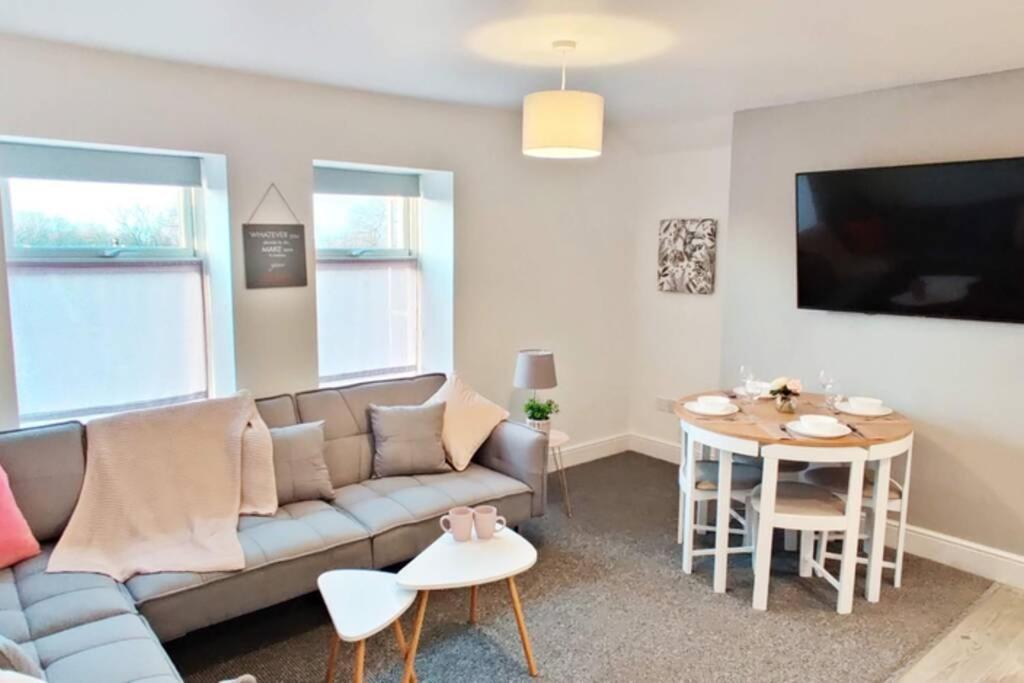 Brand New Designer Apartments In Liverpool - Newsham Park L6 외부 사진